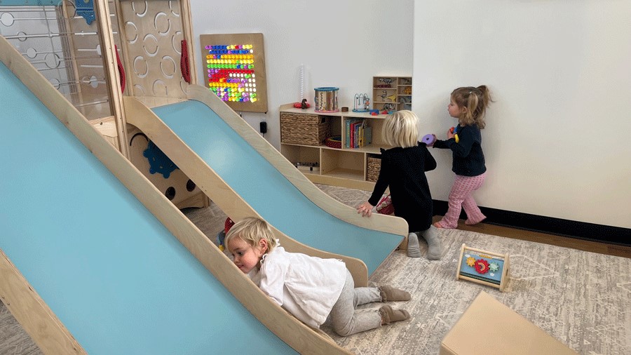 toddlers exploring the indoor playground at Holiday Cafe, a kid-friendly coffee shop in Puyallup