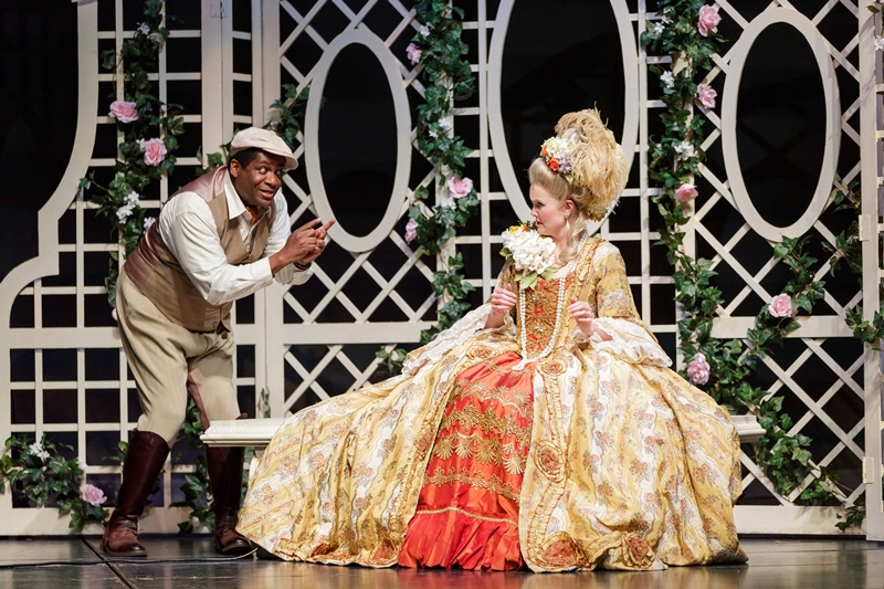 Ty Willis (Roscoe Dexter) and Jessica Skerritt (Lina Lamont). Singin' in the Rain Production photo. © 2016 Mark Kitaoka.  Property of Village Theatre.