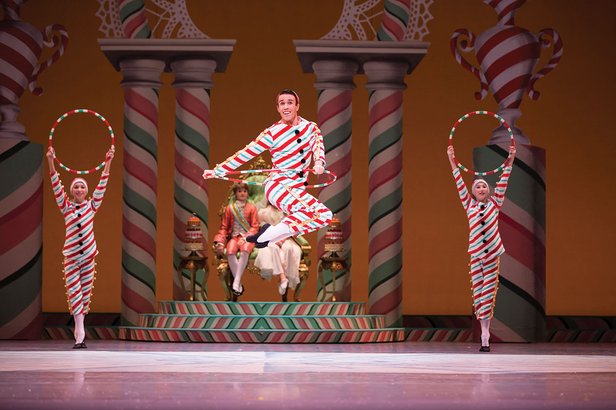 Pacific Northwest Ballet still from 2016 Nutcracker