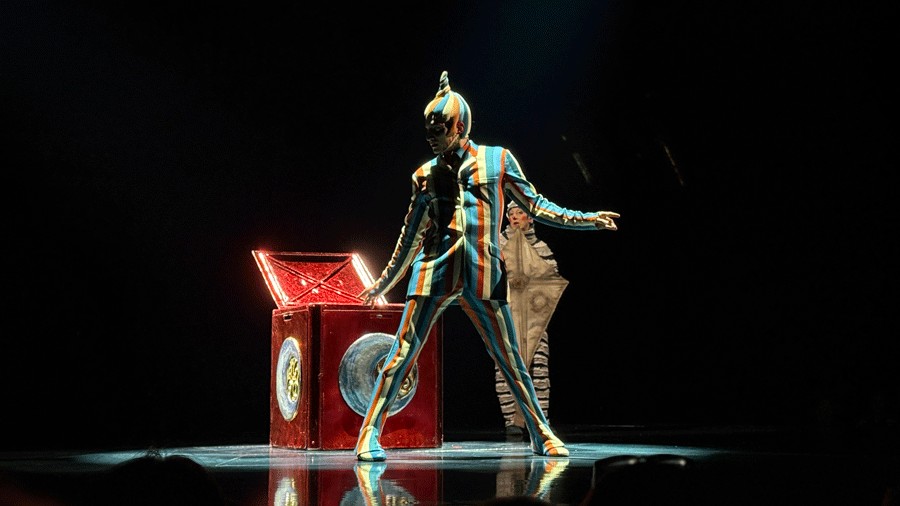 The Innocent, a character in Cirque du Soleil "KOOZA" during a Seattle performance