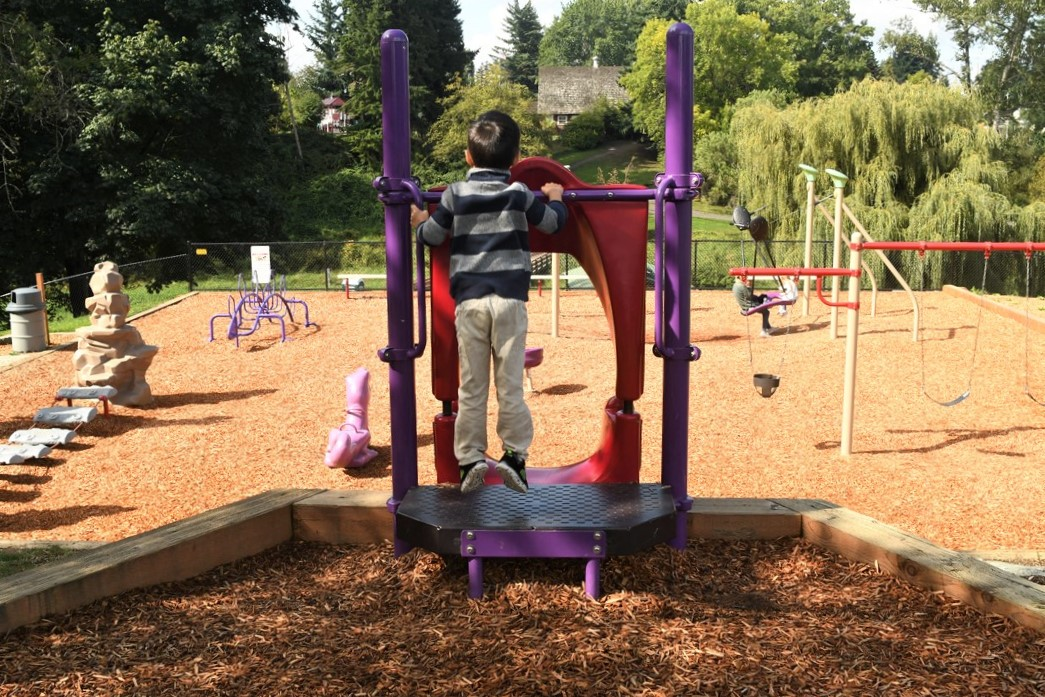 Looking-down-slide-Jennings-Memorial-Park-Marysville-kids-playground-fishing-fun