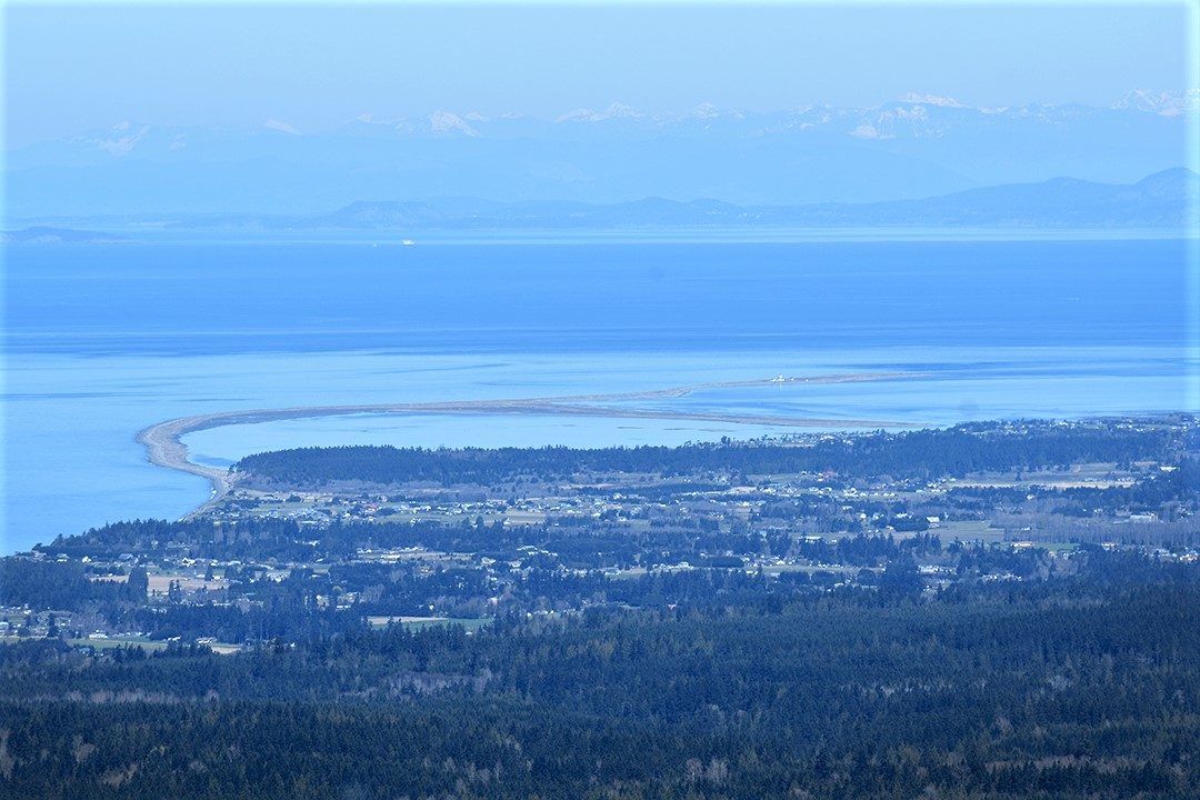 Dungeness Spit on Washington's Olympic Peninsula family getaway from Seattle