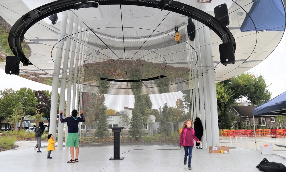 Redmond Downtown Park pavilion