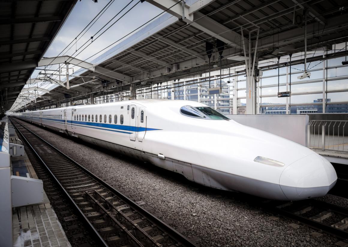 Shinkansen-Japanese-bullet-train-sensory-friendly-family-travel-destination