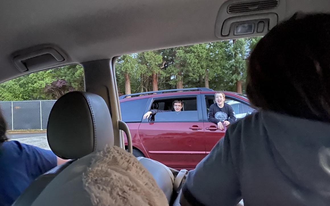 parking next to friends at Shelton, Washington’s Skyline drive in movie theater summer 2020