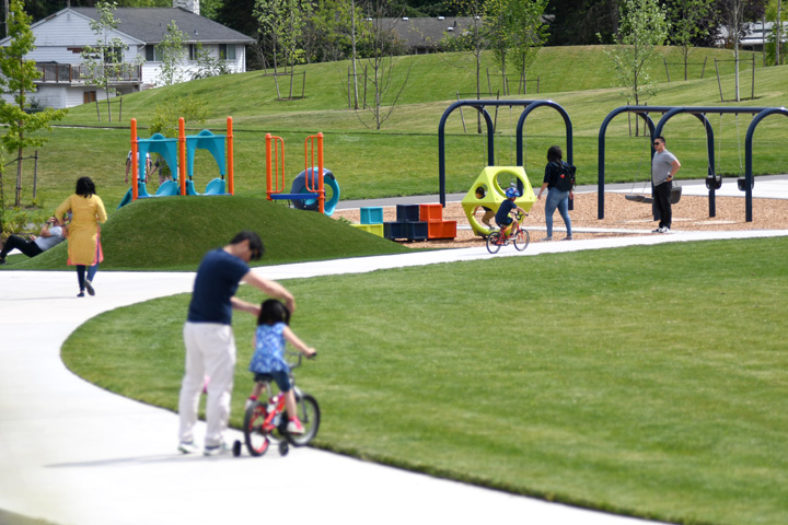 Surrey-Downs-Park-bike-path-kids-families