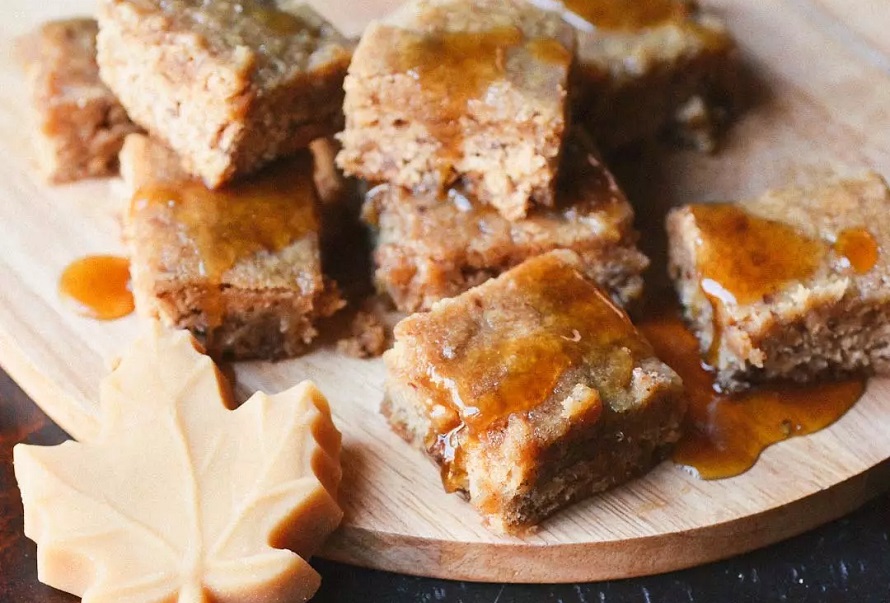 Maple Blondies