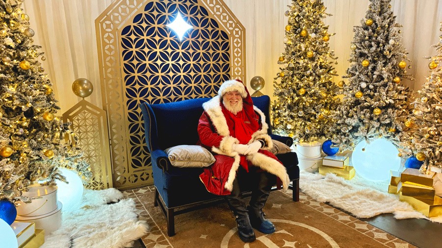 Jolly Santa photos at Enchant Christmas in Seattle