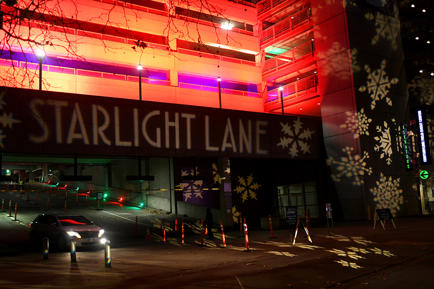 entrance to the garage at starlight lane