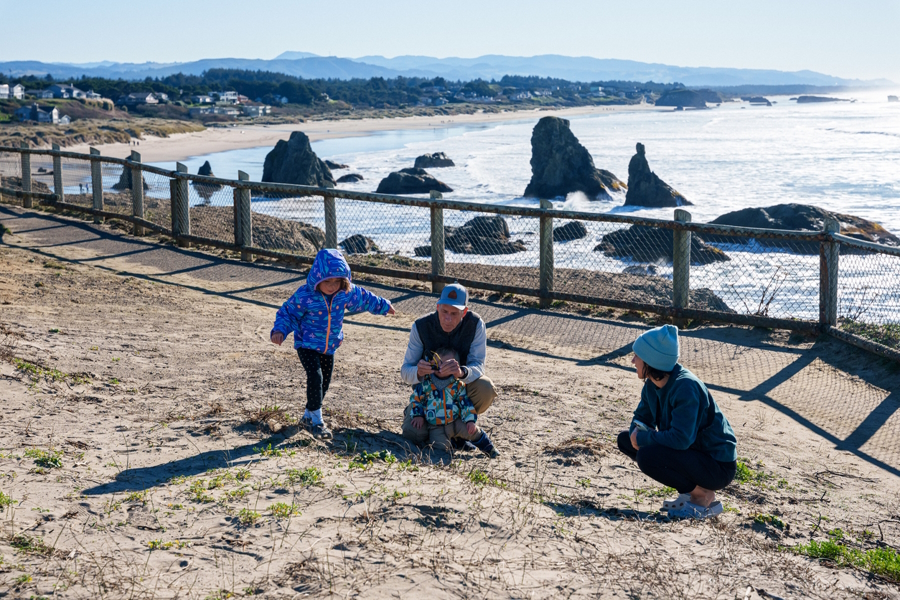 Oregon coast in the winter family having fun