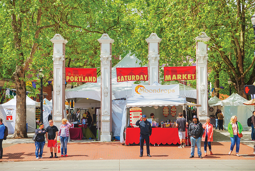 saturday market in portland