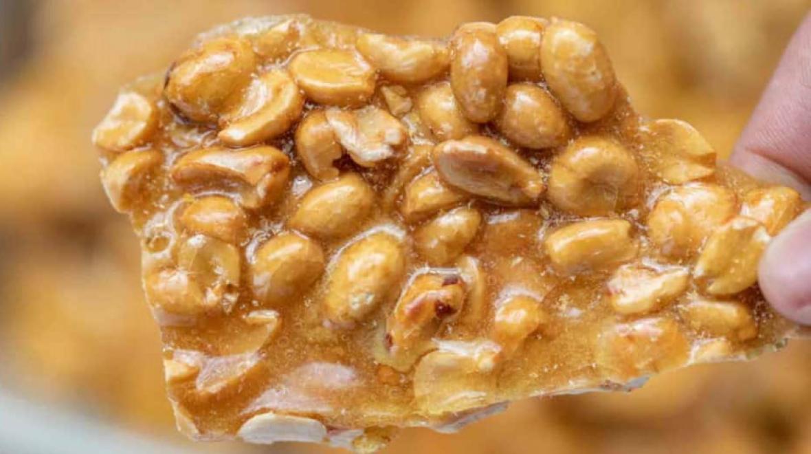 Peanut brittle