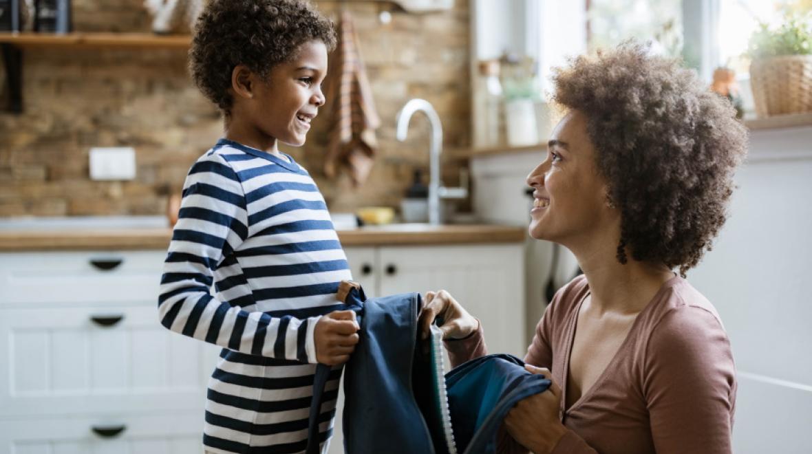 mom-and-kid-with-backpack